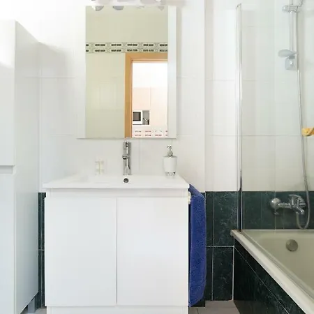 Apartment Centric With Sea And Ocen View *